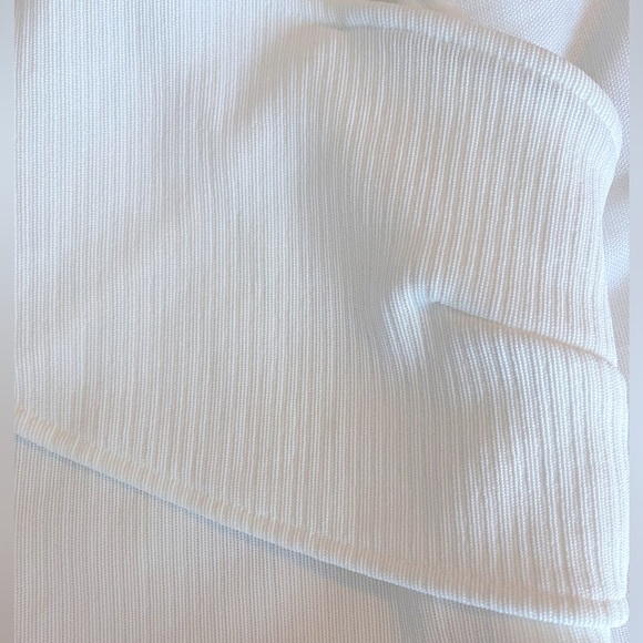 H&M White Ribbed Tank Top with Open Back - Picture 4 of 4